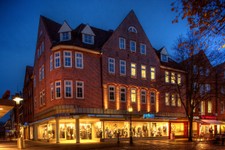 Peters-Haus-BlaueStunde.jpg